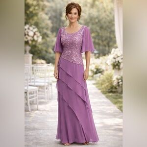 Orchid Mother of the Bride Full length Formal Gown Sz 10
